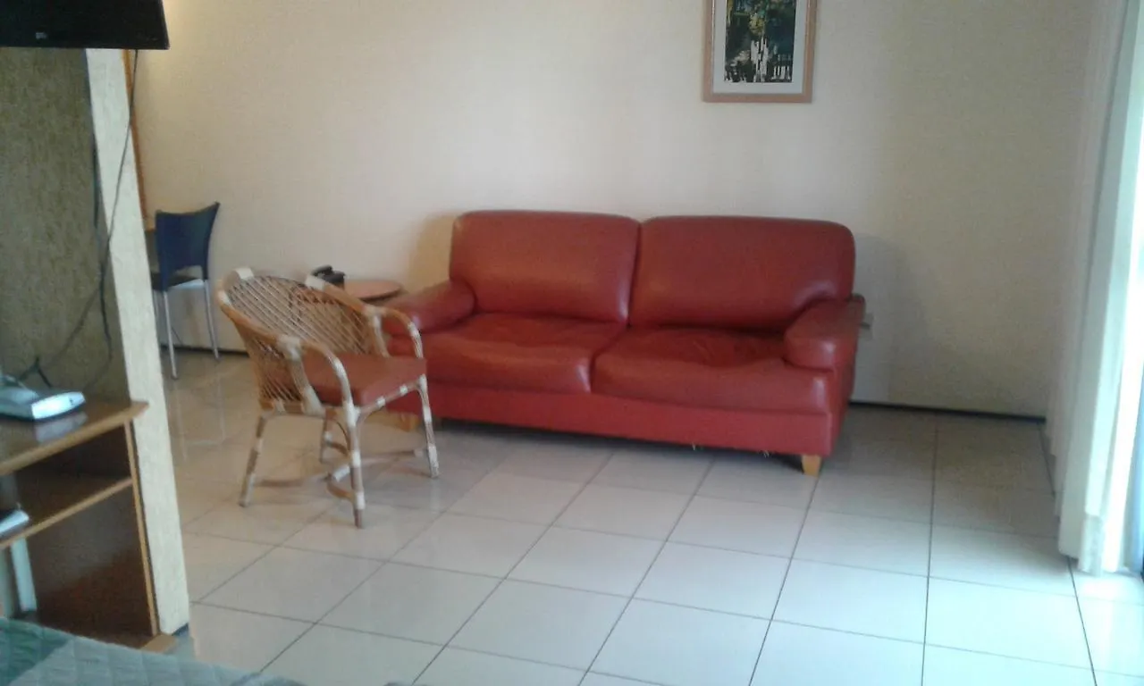 Aparthotel - Praia Mansa 1 E 2 Qtos Fortaleza  Apartment